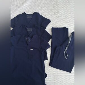 FIGS Navy Bundle